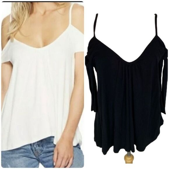 We The Free Tops - #154 WE THE FREE Black Crop Top